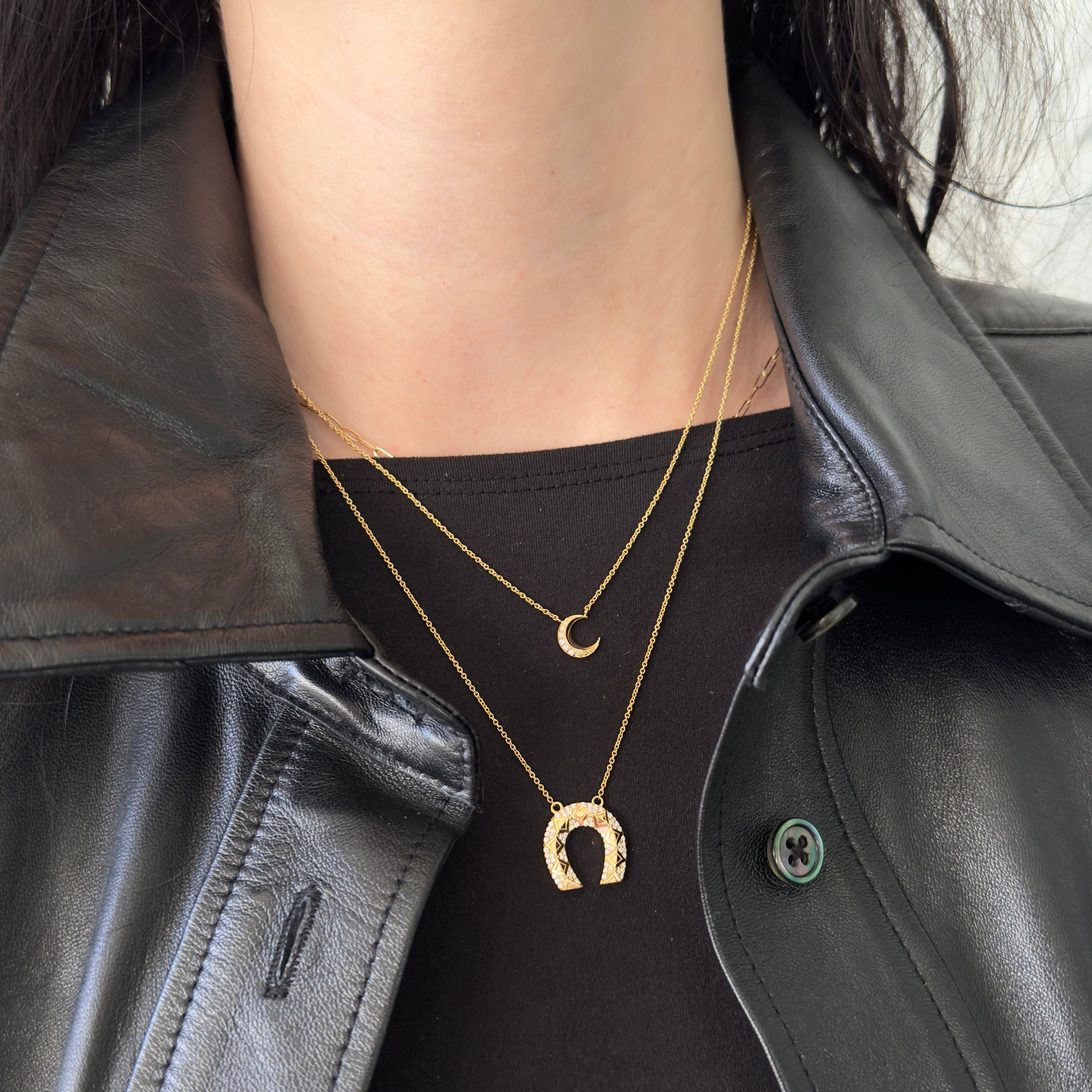 Harwell Godfrey 18k Mini Horseshoe Necklace w/ Diamonds- 16-18